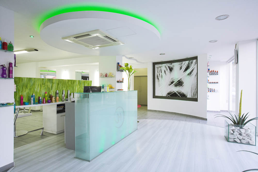 Hair at Hennesseys salon photograph 5